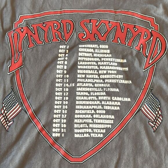 Torrid Lynyrd Skynyrd distressed top T-shirt - Picture 9 of 9